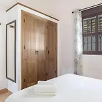 別荘 Casa Con Piscina Compartida En コニル・デ・ラ・フロンテラ