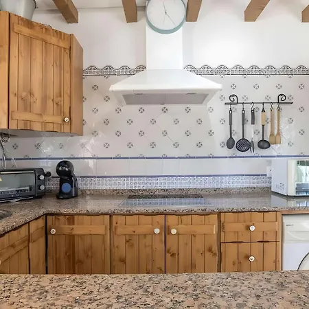 Casa Con Piscina Compartida En Dom wakacyjny Conil De La Frontera