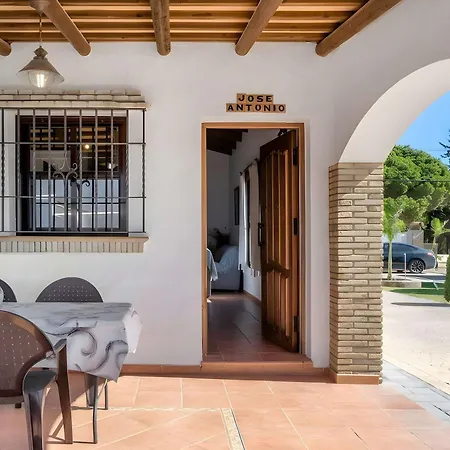 Casa Con Piscina Compartida En Holiday home *