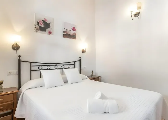 Casa Con Piscina Compartida En Hébergement de vacances *